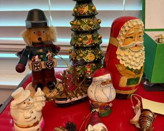 Stacking Santa Doll also Cute Stacking Christmas Tree with Various Figures inside.