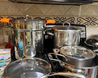 Beautiful AllClad Cookware