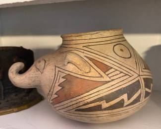 Elephant Pot