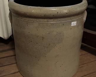 Antique Crocks 