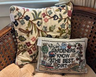 Decorative Pillows 