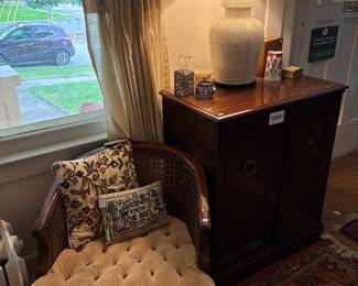 Vtg Furniture