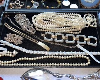 And more jewelry and necklaces