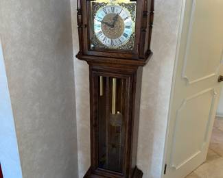 Grandmother's sized standing clock