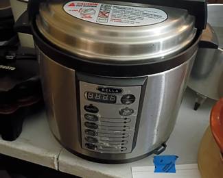 Bella Pressure Cooker
