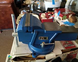 Bench Forge Vise