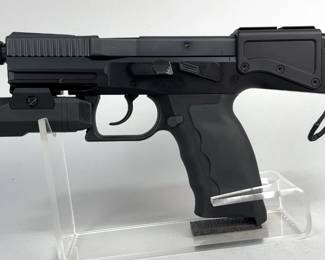 B&T USW-A1 9x19 Pistol SN# US20-37288, Flashlight, Extended Mag