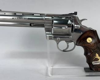 Colt Anaconda .45 Colt 6-Shot Revolver SN# MM52512, Extra Grips, Includes Colt Box