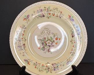 Ducal Ware "Primrose" Strawberry Pattern Plate