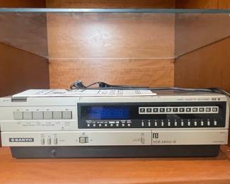 Sanyo VCR 3900-II Betamax Video Cassette Recorder