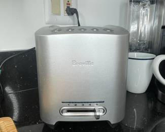 Breville The Bit More 2-Slice Toaster