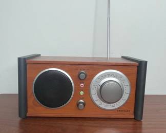 Crosley Solo AM/FM Radio