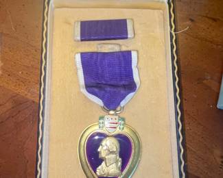 WWII Purple Heart Medal with Case and Ribbon Bar