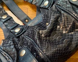 CHLOE
