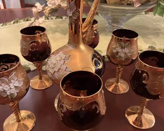 another view of the breath taking 24k set