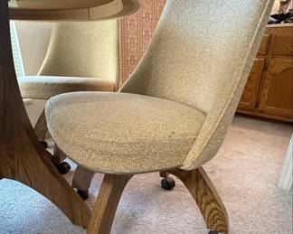 Mid-Century Modern Pedestal Dining Set with Swivel Chairs