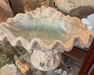 Shell Motif Iridescent Ceramic Pedestal Bowl Style