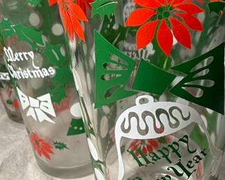 Vintage Hazel Atlas Christmas Tumbler Set