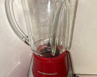 Hamilton Beach Wave-Action Red Blender