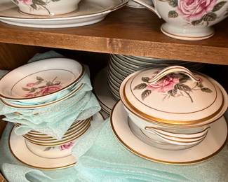 Noritake Lindrose 5234 China Set