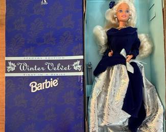 1995 Avon Exclusive Winter Velvet Barbie Doll