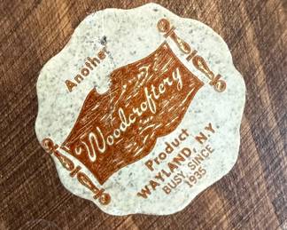 Woodcroftery Handled Wooden Bowl
