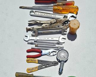 Lot 9 Assorted screwdrivers and more