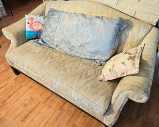 Lot 133 Vintage loveseat detail