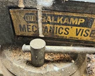 Lot 55 Vise detail