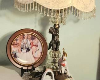 Lot 118 Vintage lamp decor