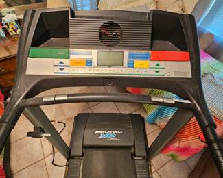 Lot 158 Treadmill detail