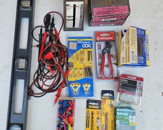 Lot 29 Level and assorted items