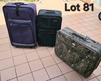 Lot 81 Three pieces of luggage