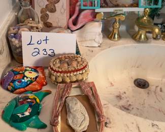 Lot 233 Bath decor