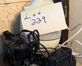 Lot 229 Electronics