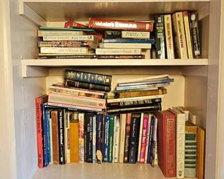 Lot 171 Four rows of books