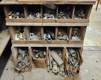 Lot 66 Assorted parts