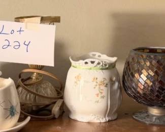 Lot 224 Vintage ceramics decor