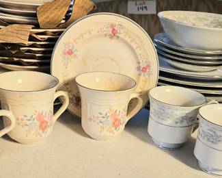 Lot 150 Two sets of china, incomplete, detail