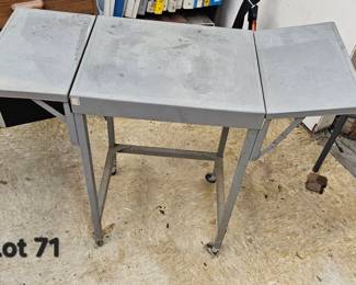 Lot 71 vintage typing table