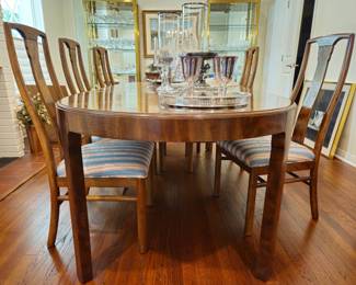 Thomasville dining table and chairs