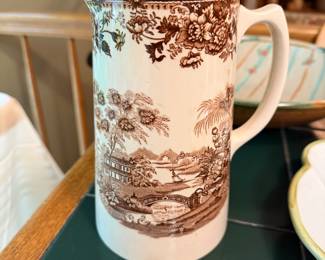 Tonquin Brown by ROYAL STAFFORDSHIRE