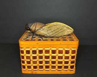 Vintage Shanghai Handicrafts Woven Bamboo Cicada Box
