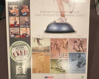BOSU Balance Trainer Total Training System