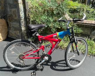 Huffy Powerline 21-Speed Mountain Bike