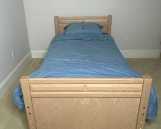 Stanley Twin Size (2) Oak Beds, Convertible to Bunk Beds