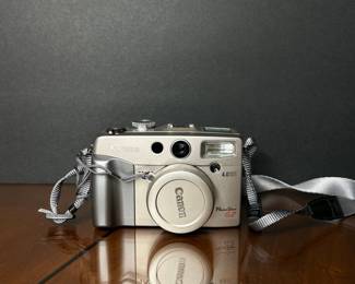 Canon PowerShot G2 Digital Camera