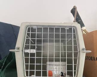 Petmate Vari Kennel Pet Carrier