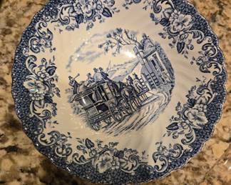 Blue & white transferware plate, coaching scene design