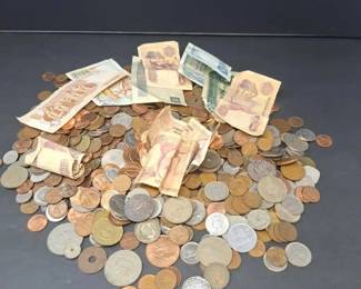 Mystery Lot Of Currency